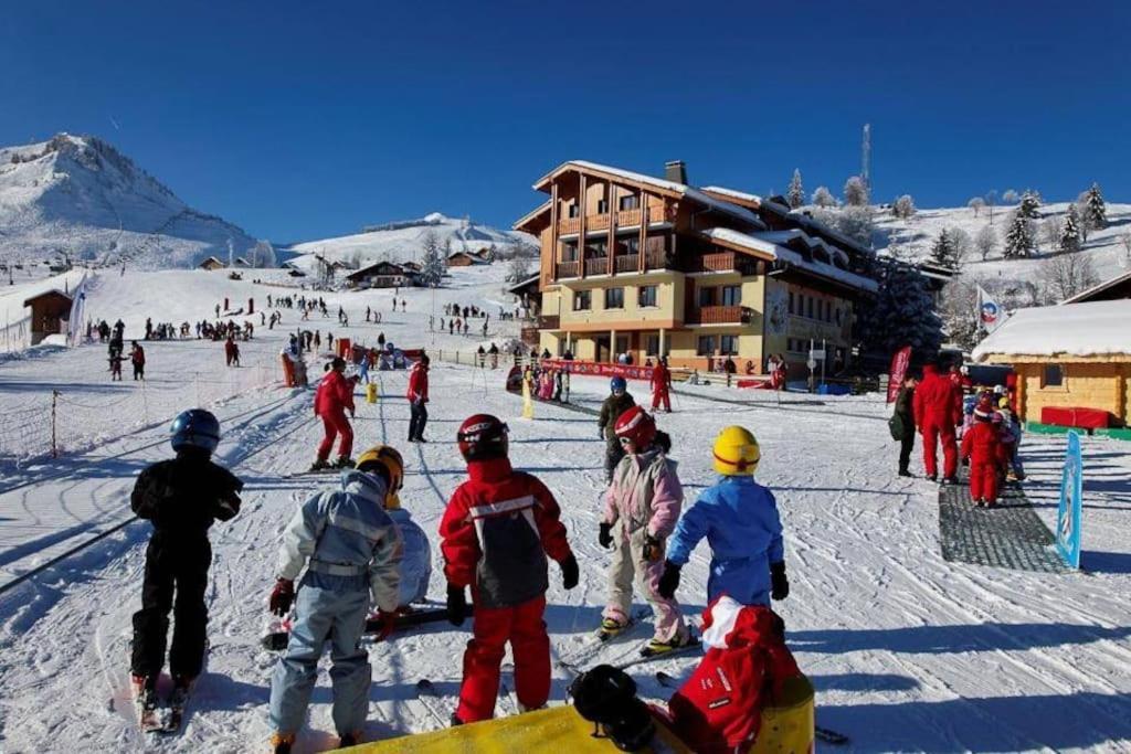 Appartement Montagne La Vallee Verte Coeur Station Hirmentaz Bellevaux Esterno foto