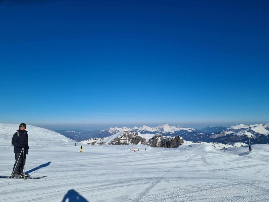 Appartement Montagne La Vallee Verte Coeur Station Hirmentaz Bellevaux Esterno foto